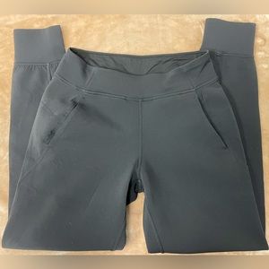 Lululemon Black Jogger; Size: 6